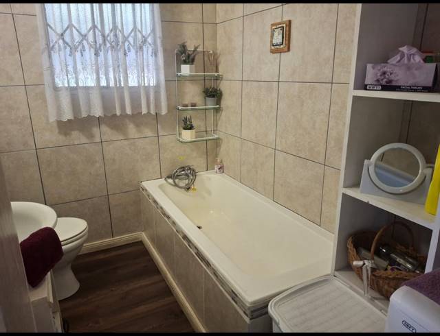 3 BEDROOM RETIREMENT UNIT FOR SALE IN INCHANGA